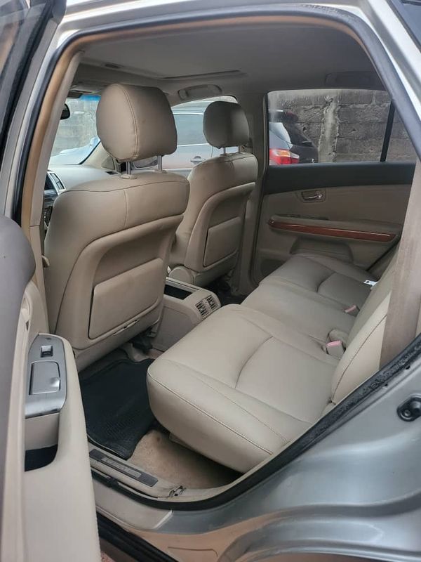 Thumbnail 7 of 2005 Lexus RX